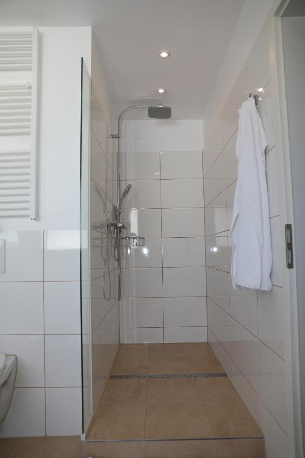 Hotel Weinlaube Coblence Extérieur photo
